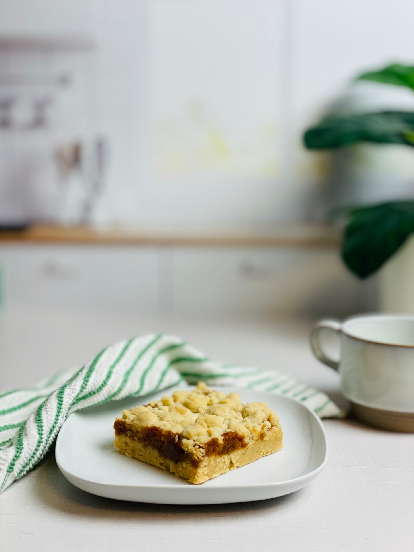 
                  
                    Salted Caramel Crumble
                  
                
